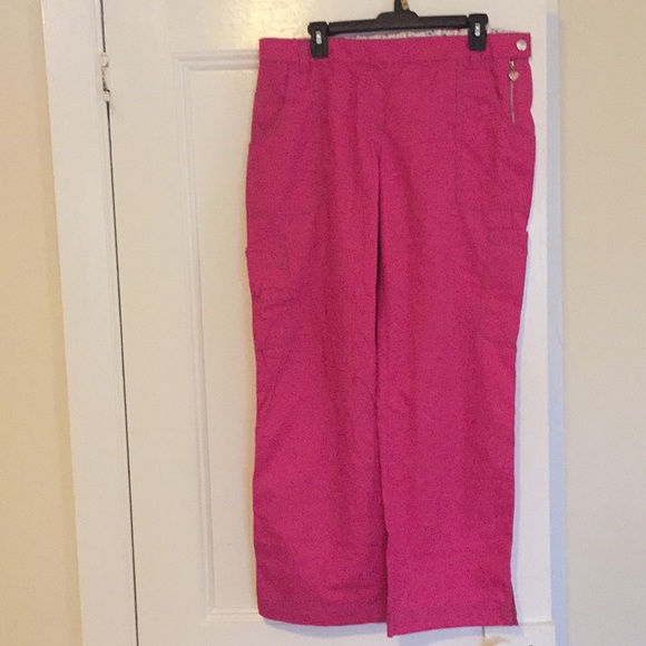 Koi Fuchsia Zara Nursing 🤱 Uniform Pants 👖 - Picture 4 of 8